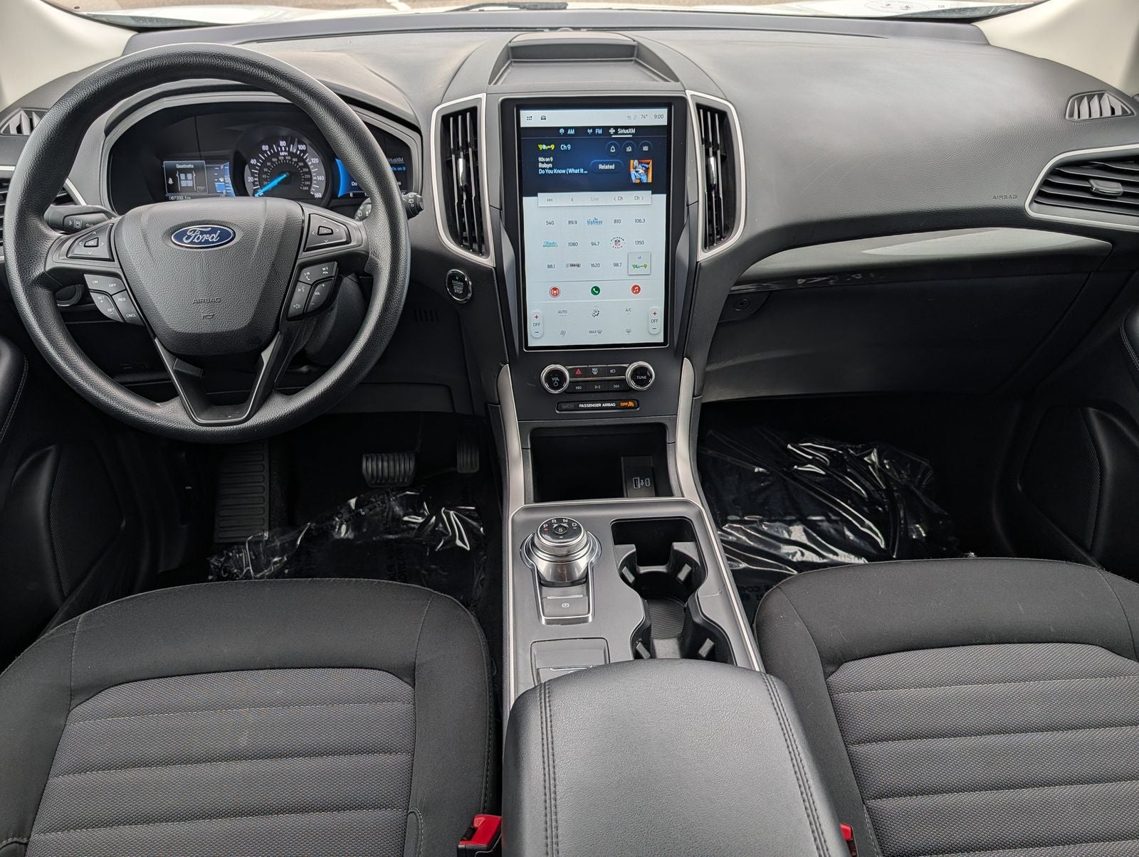 2022 Ford Edge SE