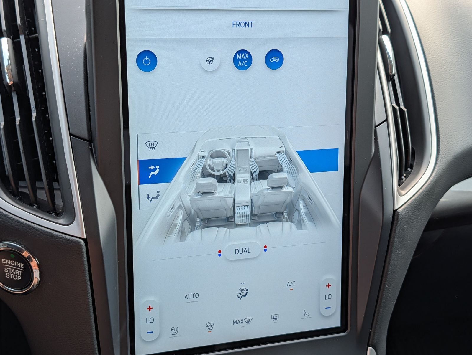 2024 Ford Edge SEL w/ Panoramic Moonroof