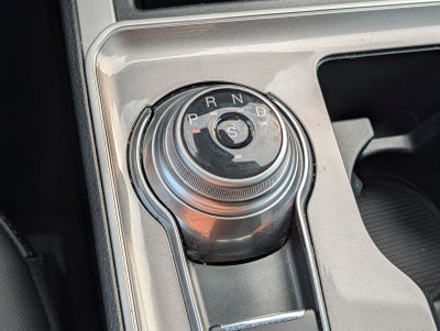 2024 Ford Edge SEL w/ Panoramic Moonroof