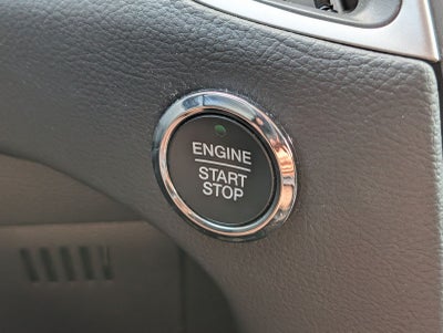 2024 Ford Edge SEL w/ Panoramic Moonroof
