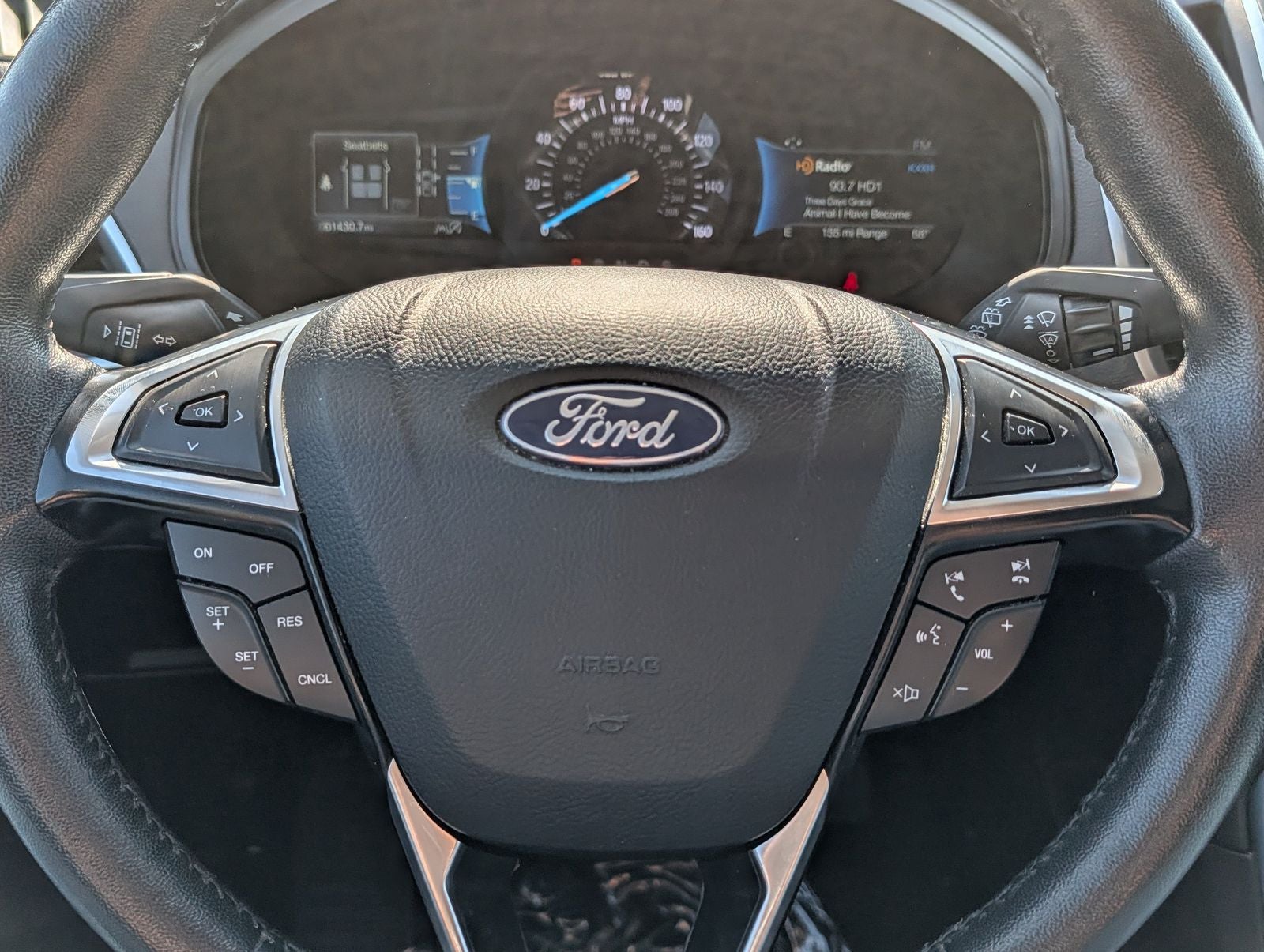 2023 Ford Edge Titanium