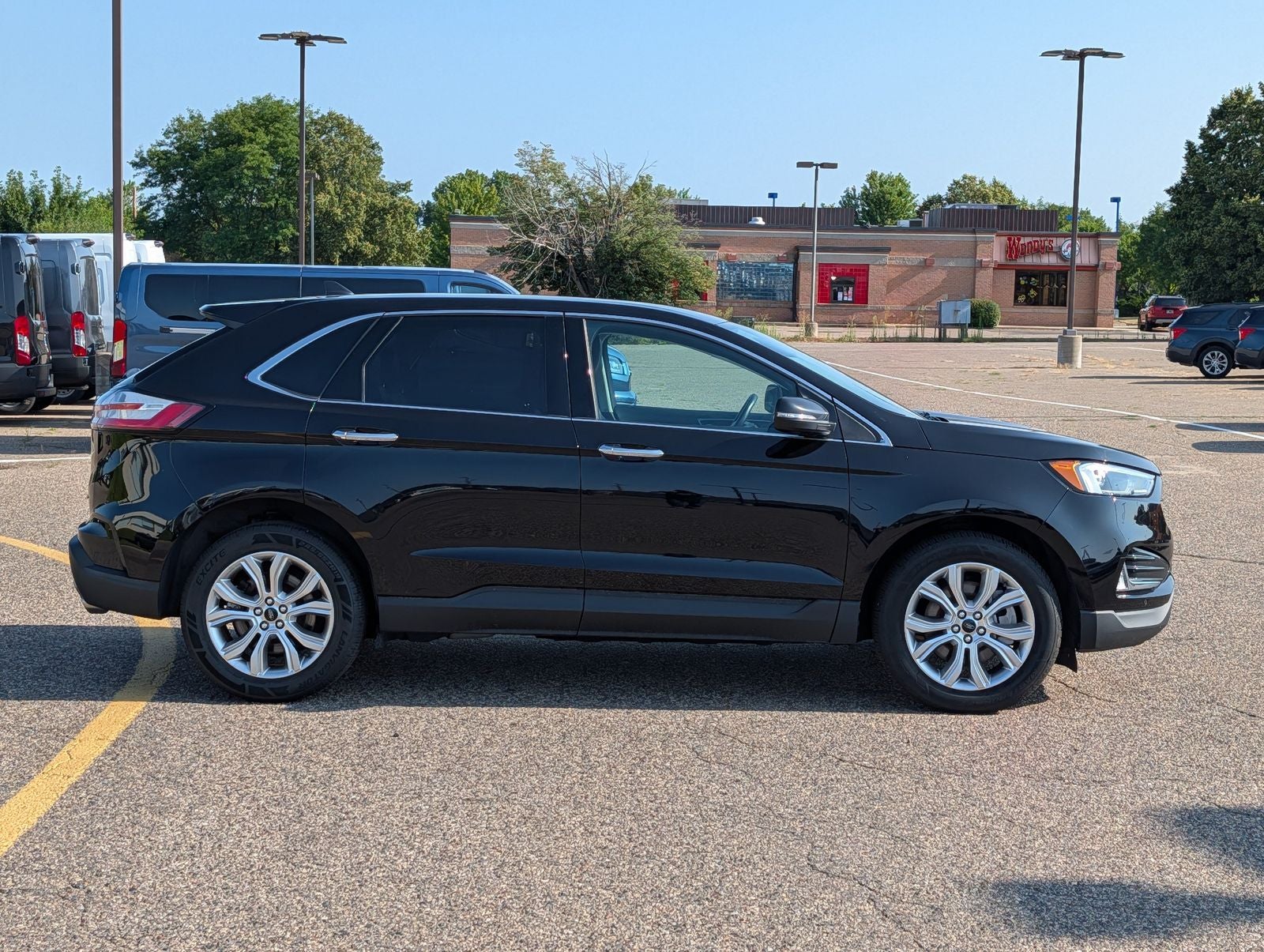 2023 Ford Edge Titanium