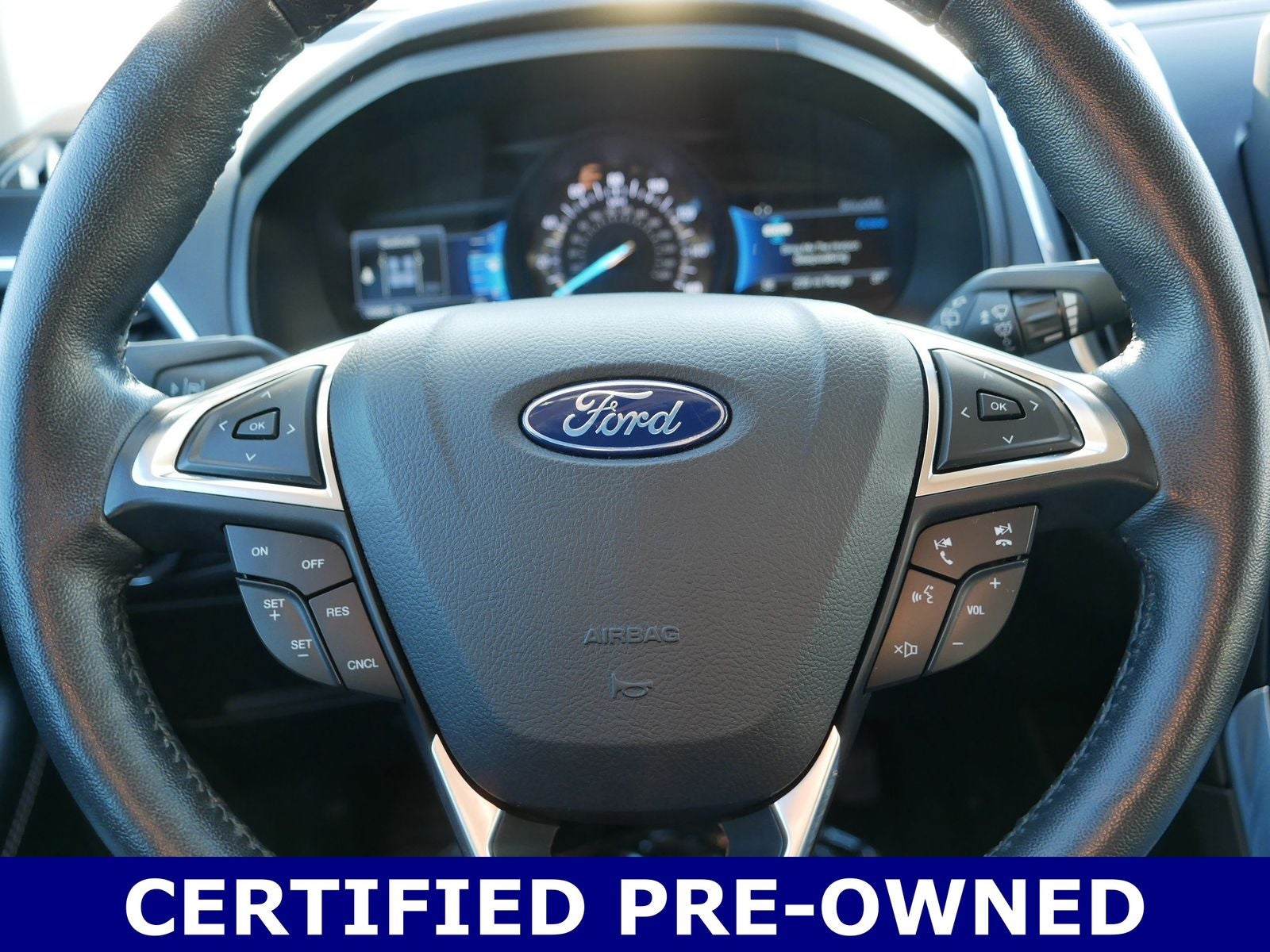 2023 Ford Edge Titanium