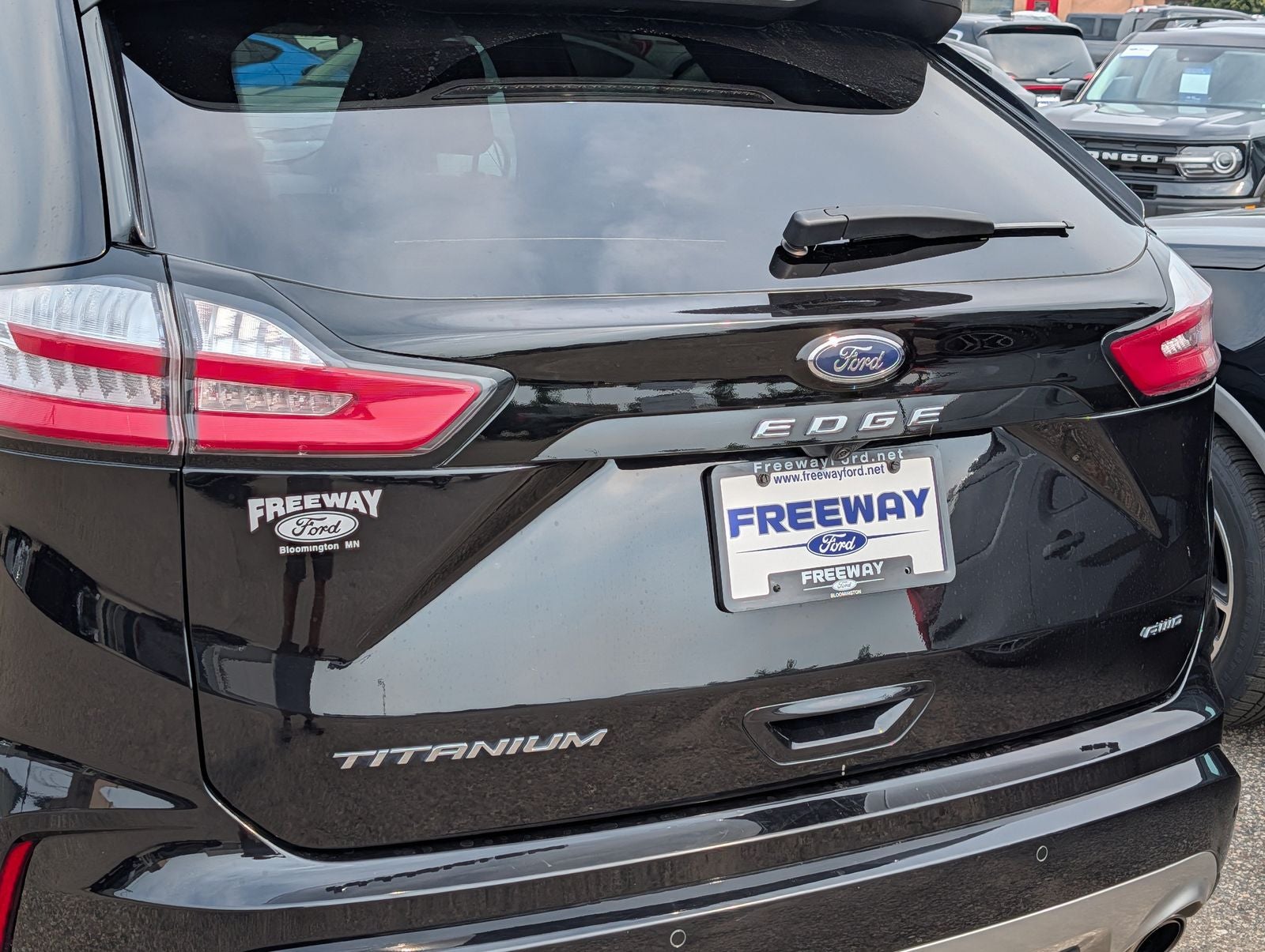 2023 Ford Edge Titanium Elite Package