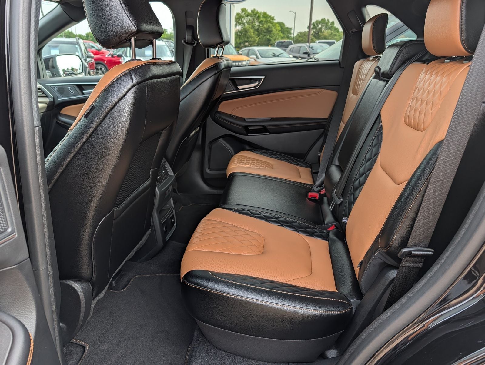 2023 Ford Edge Titanium Elite Package