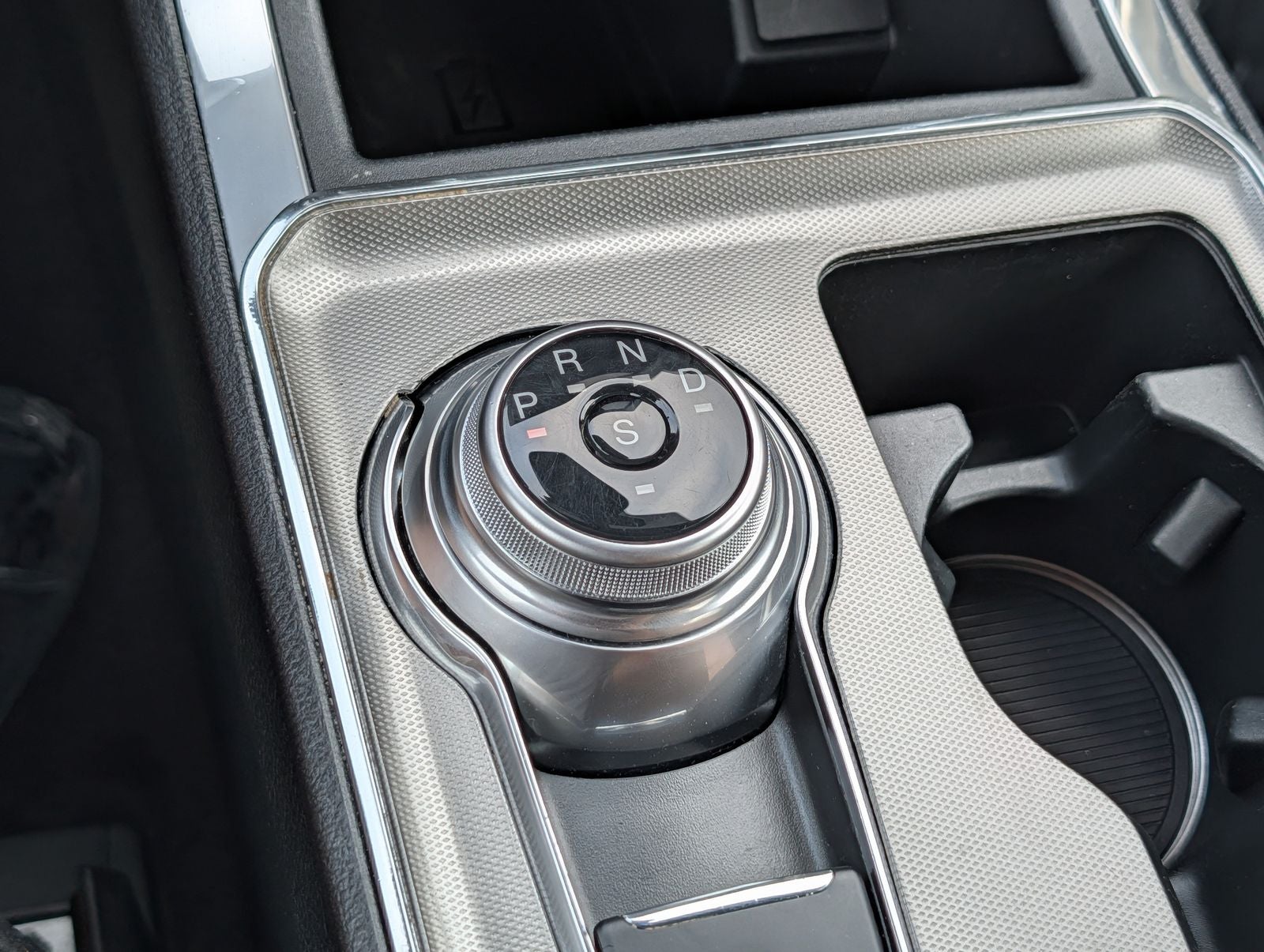 2023 Ford Edge Titanium Elite Package
