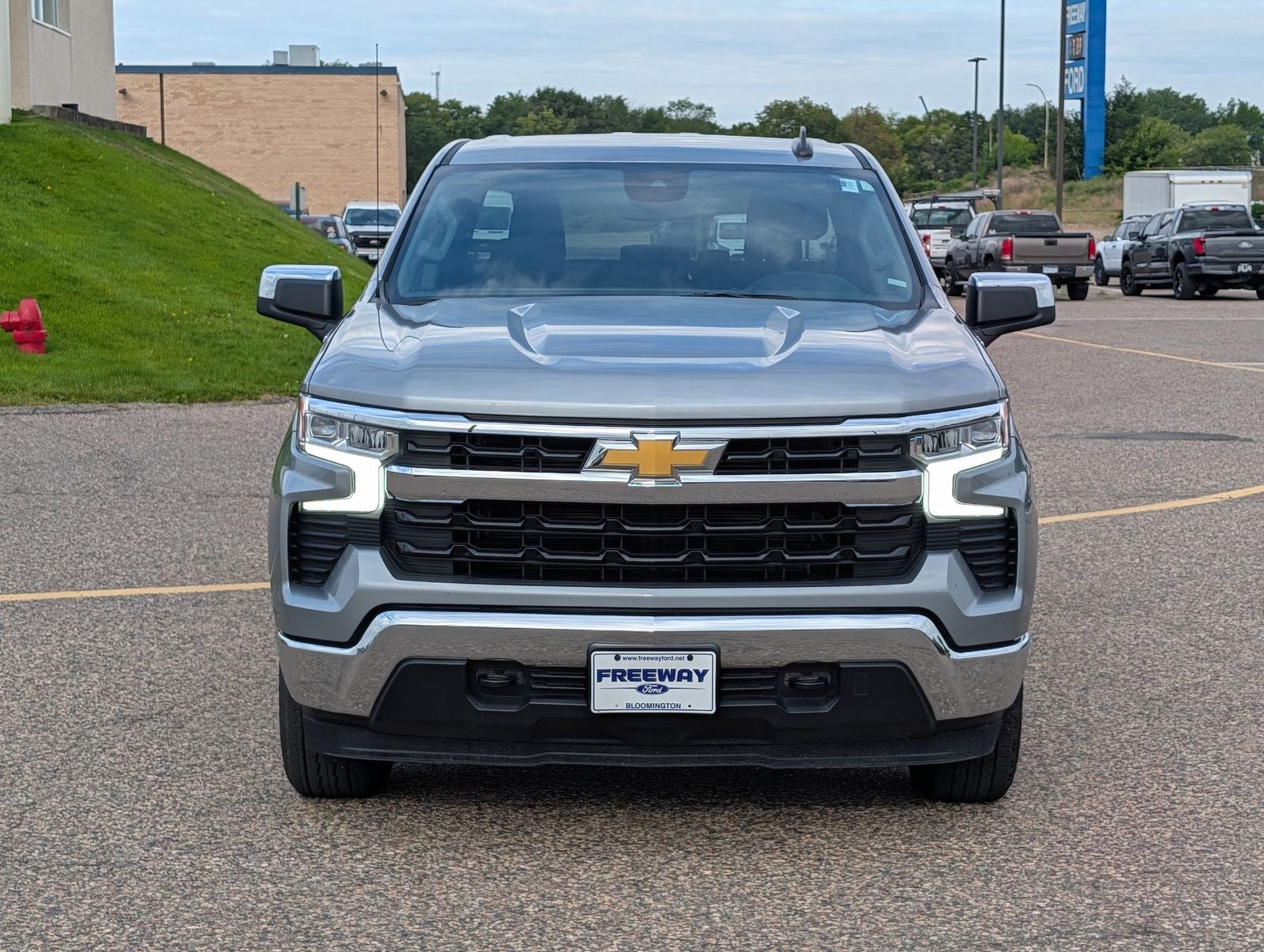2026 Chevrolet Silverado 1500 LT LT1