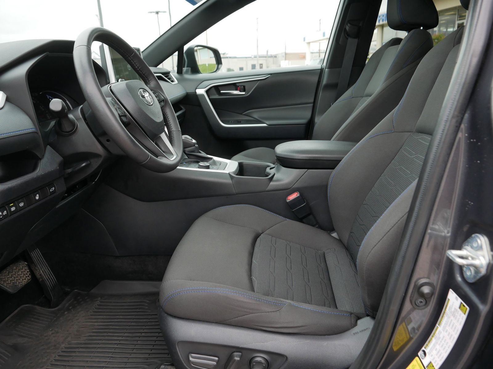 2024 Toyota RAV4 Hybrid SE