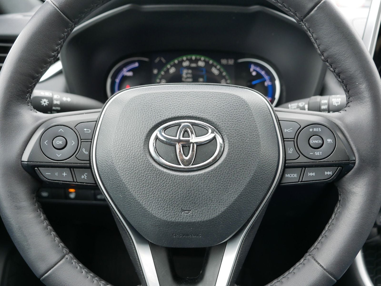 2024 Toyota RAV4 Hybrid SE