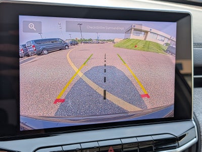 2023 Jeep Compass Latitude Lux w/ Panoramic Moonroof