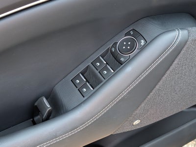 2024 Ford Mustang Mach-E Premium w/ Panoramic Moonroof