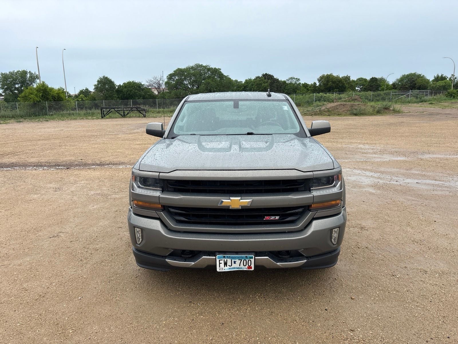 Used 2017 Chevrolet Silverado 1500 LT Z71 with VIN 3GCUKREC9HG264148 for sale in Minneapolis, Minnesota
