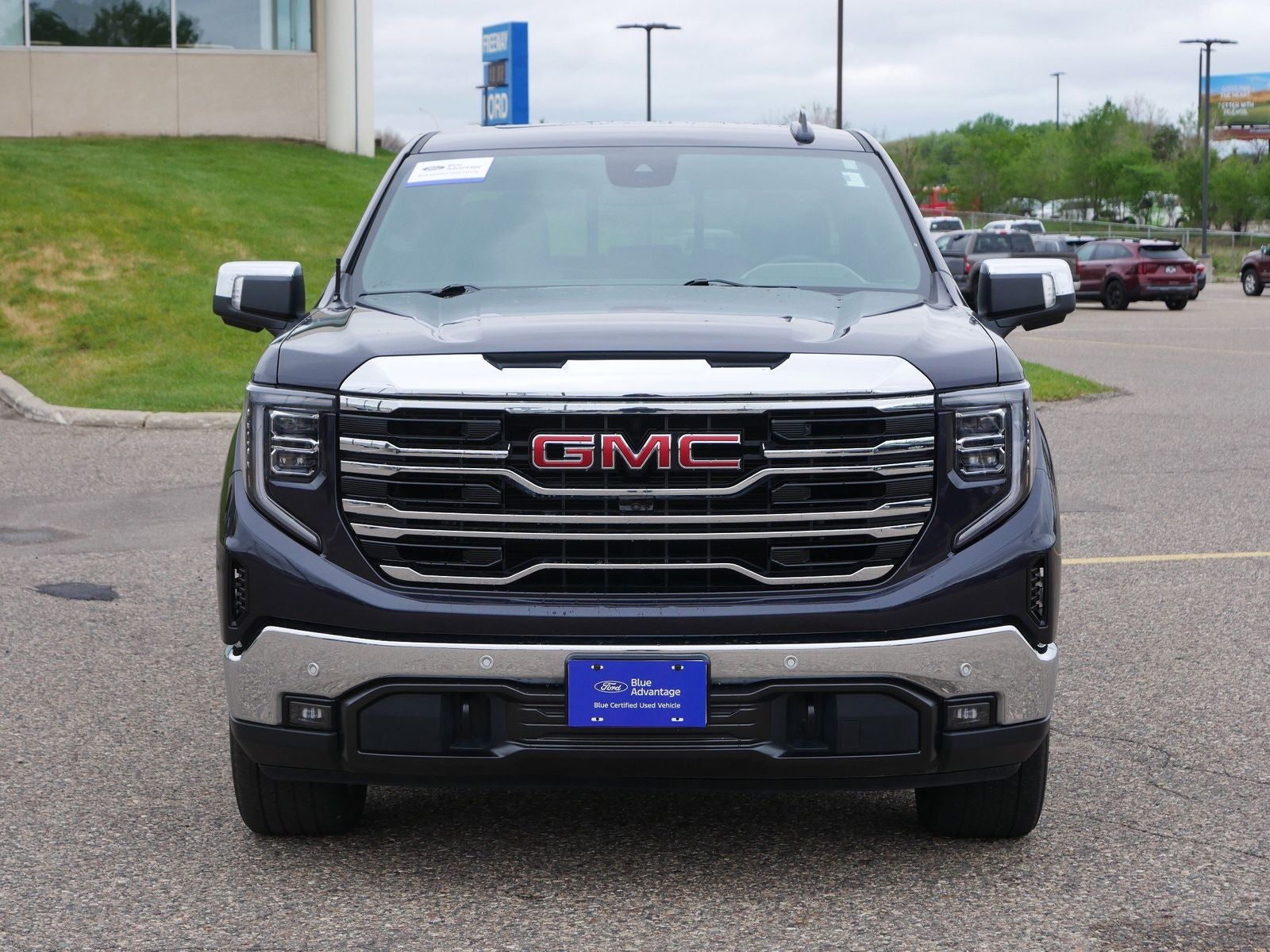 2022 GMC Sierra 1500 SLT Premium Plus w/ Moonroof