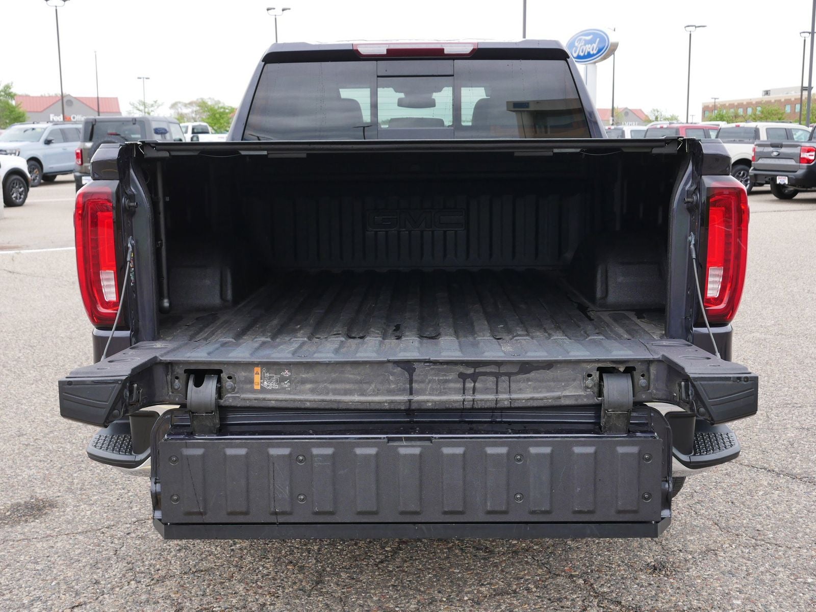 2022 GMC Sierra 1500 SLT Premium Plus w/ Moonroof