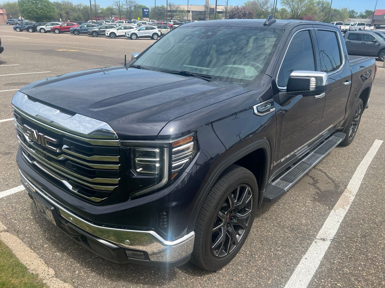 2022 GMC Sierra 1500 SLT
