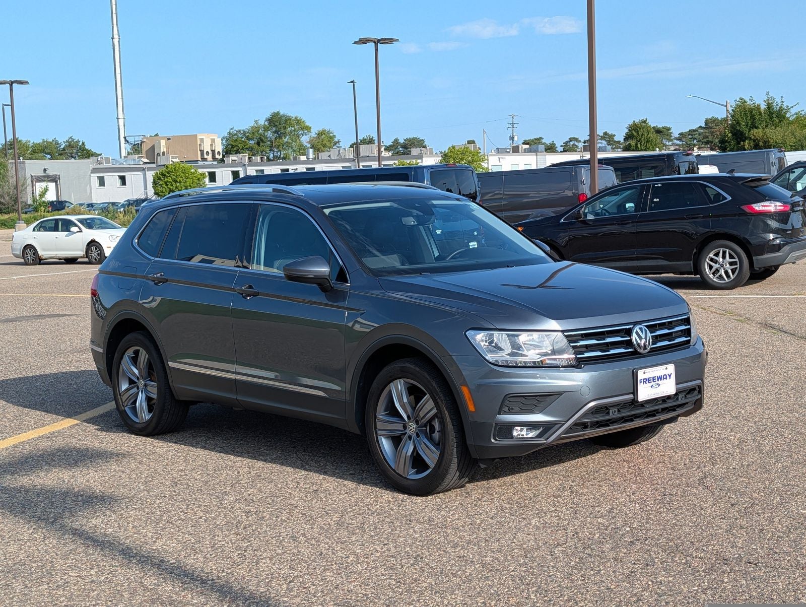 2021 Volkswagen Tiguan 2.0T SEL