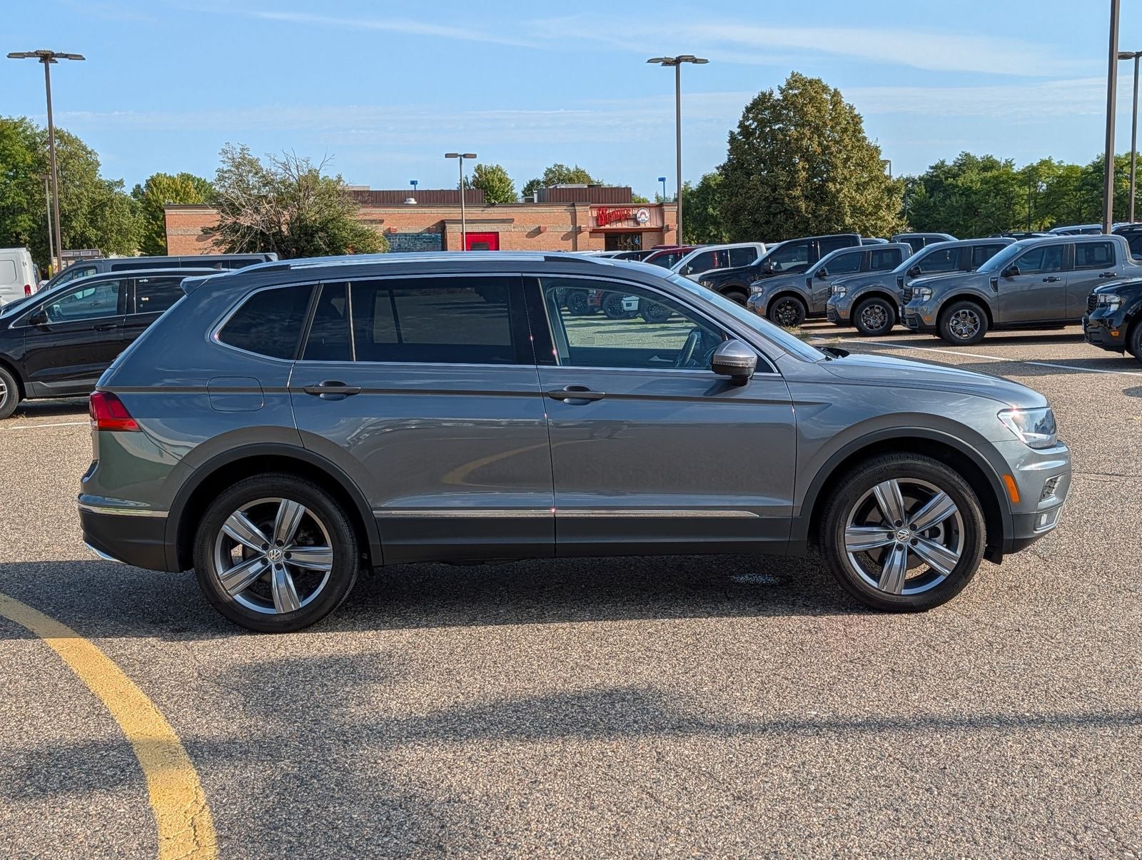 2021 Volkswagen Tiguan 2.0T SEL