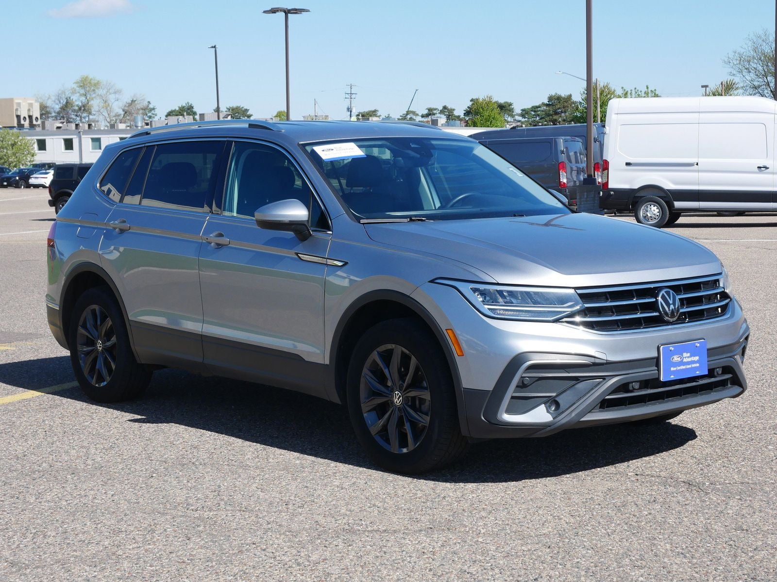 2024 Volkswagen Tiguan 2.0T SE