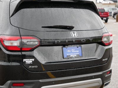 2025 Honda Pilot Elite