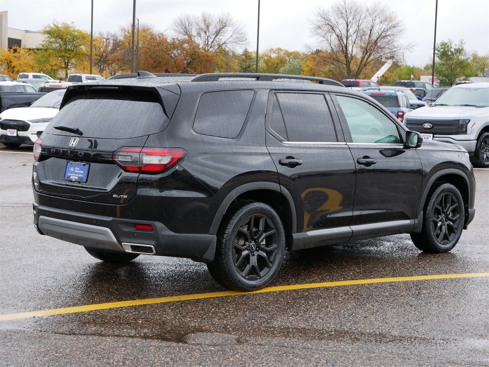 2025 Honda Pilot Elite