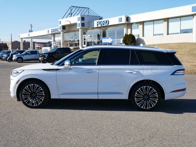 Used 2021 Lincoln Aviator Black Label with VIN 5LM5J9XC3MGL07658 for sale in Minneapolis, Minnesota