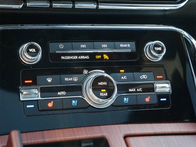 2024 Lincoln Navigator Premiere