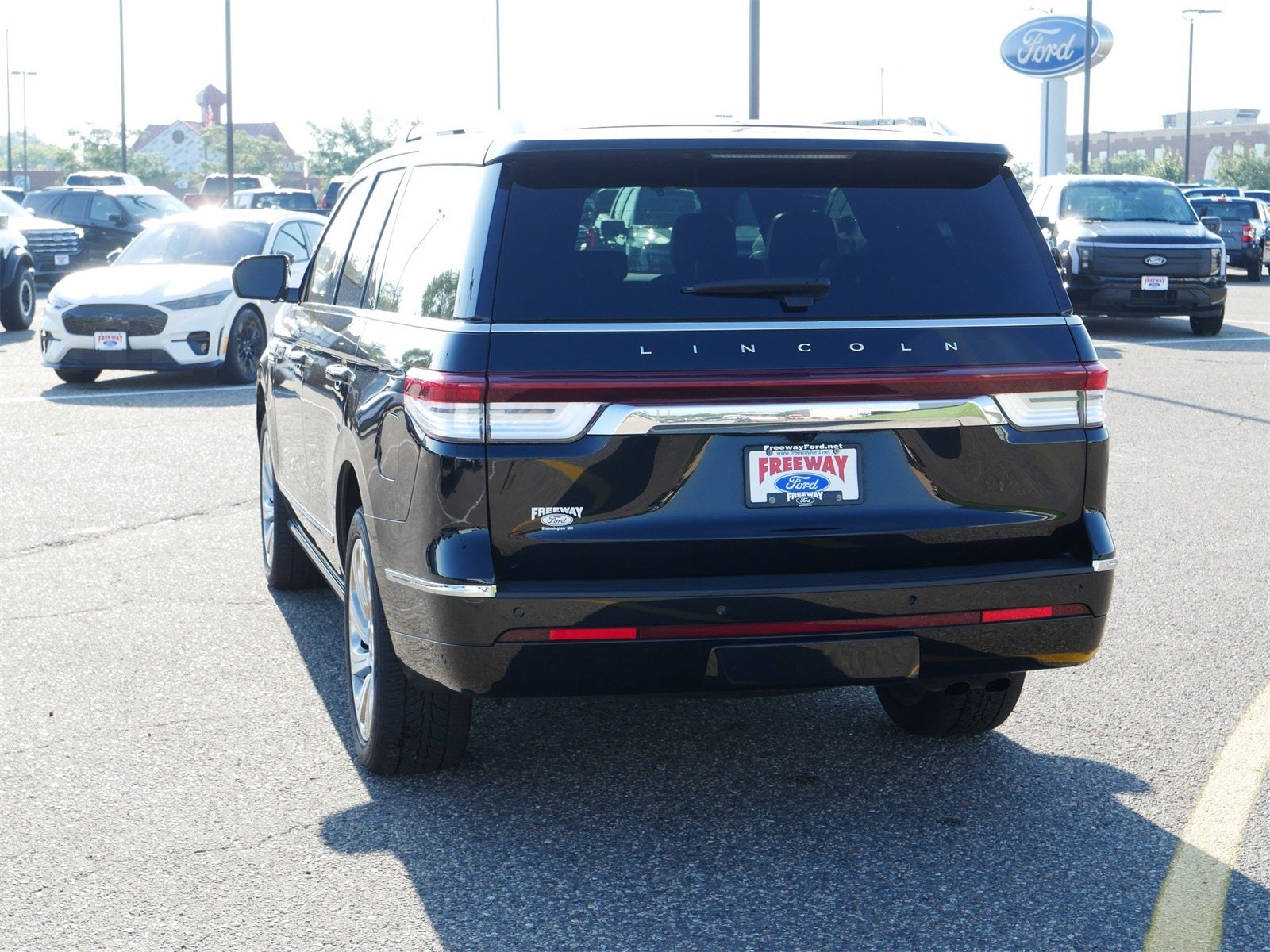 2024 Lincoln Navigator Premiere