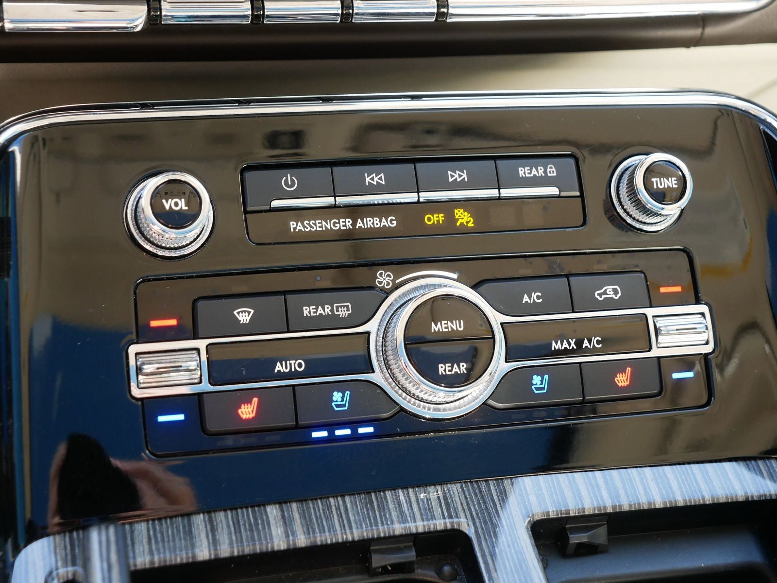 2020 Lincoln Navigator Black Label