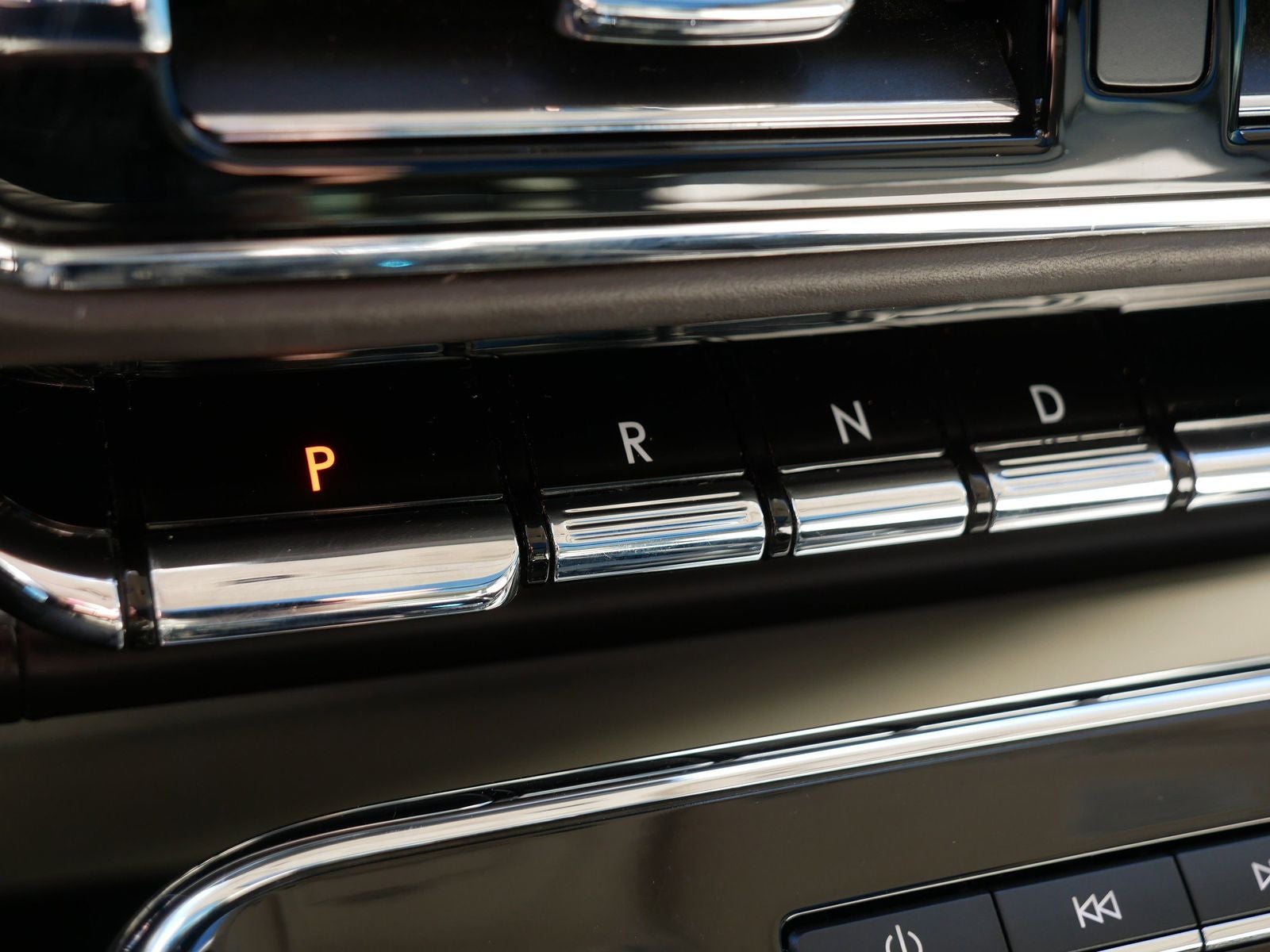 2020 Lincoln Navigator Black Label