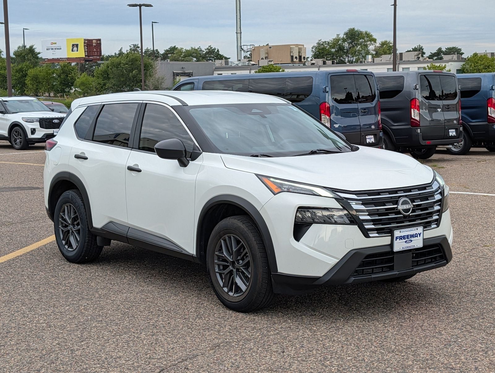 2024 Nissan Rogue S