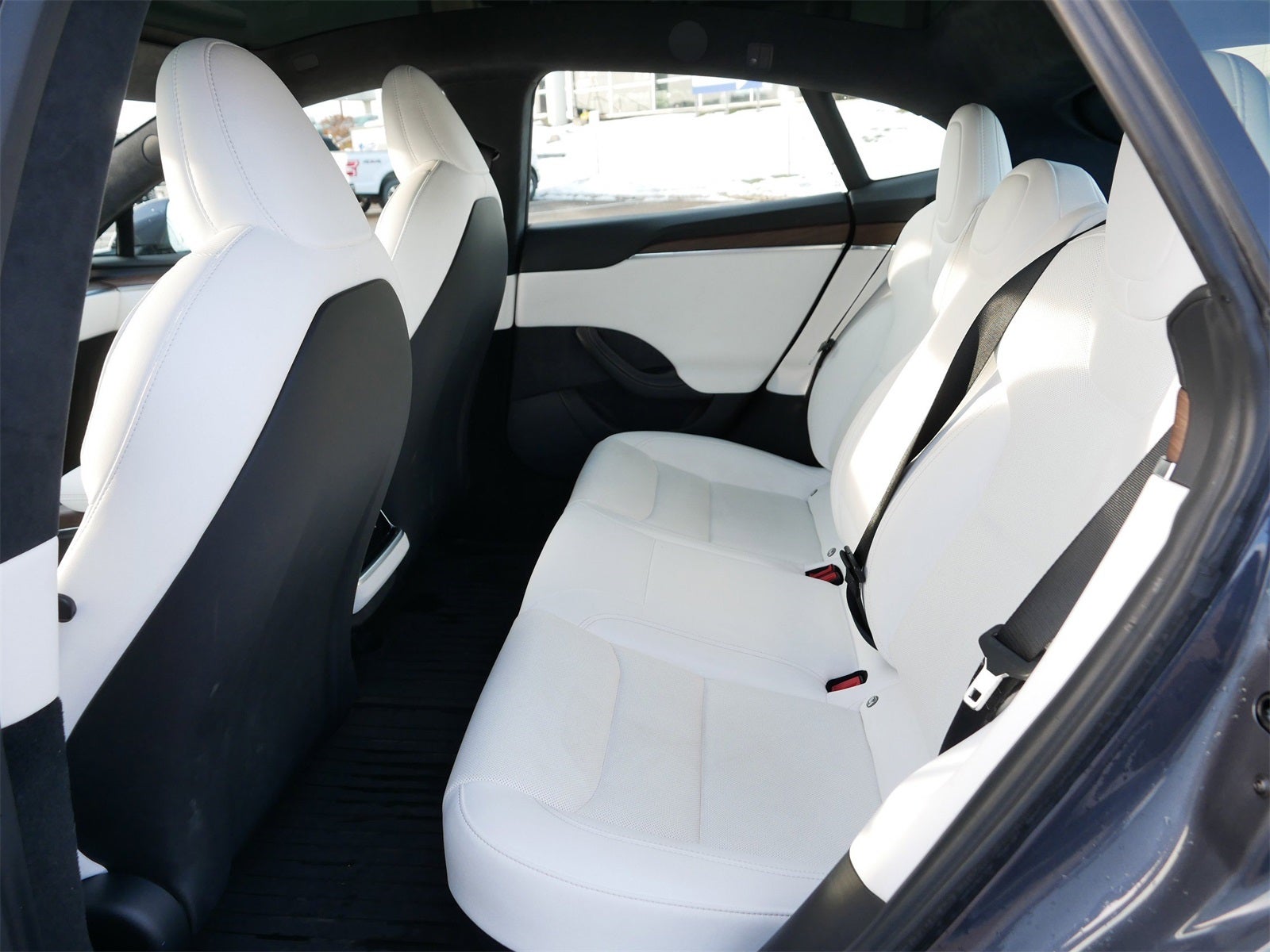 2022 Tesla Model S Base