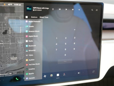 2022 Tesla Model S Base