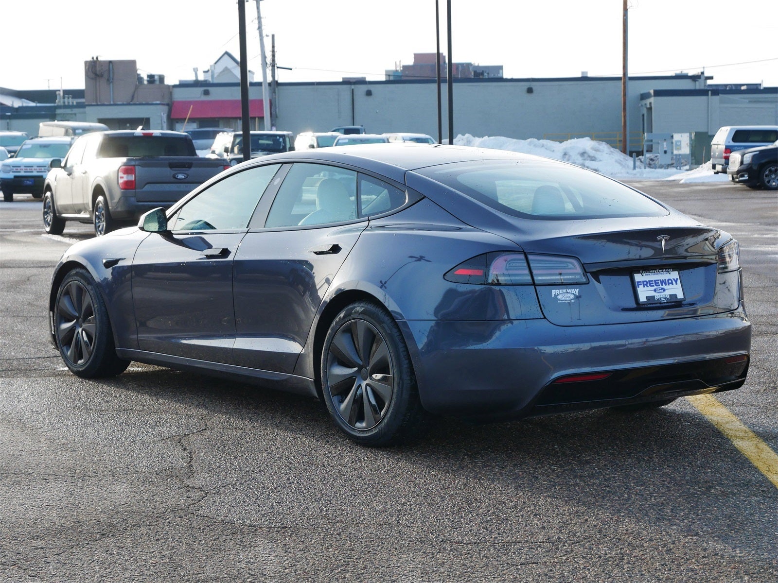 2022 Tesla Model S Base