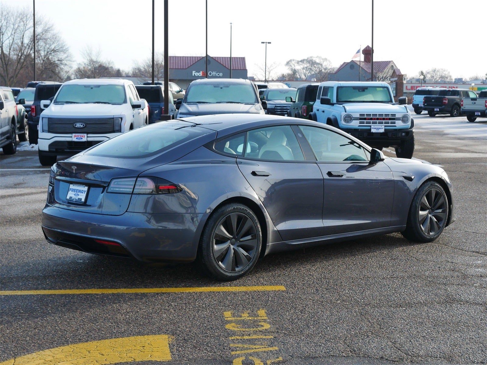 2022 Tesla Model S Base