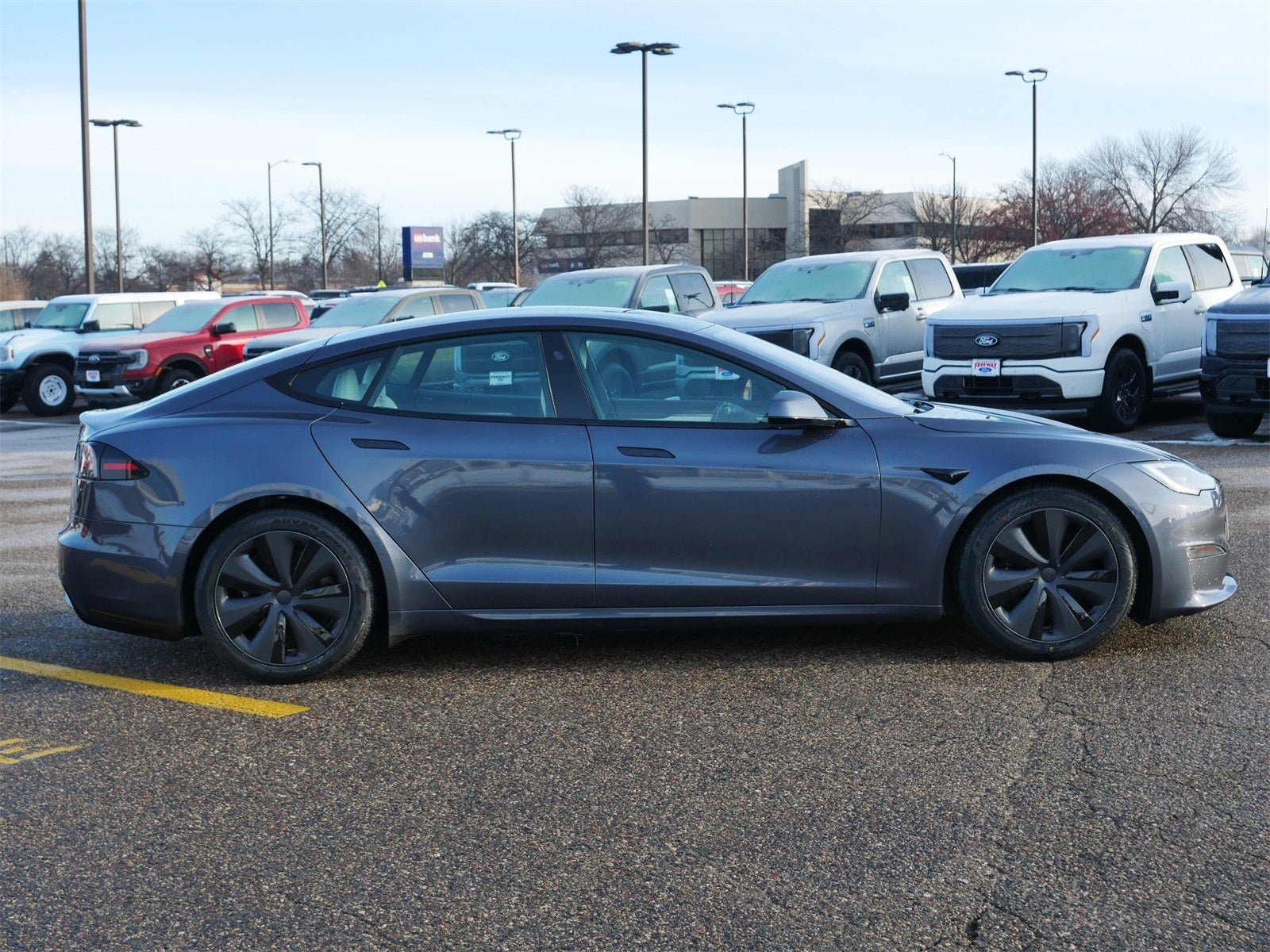 2022 Tesla Model S Base