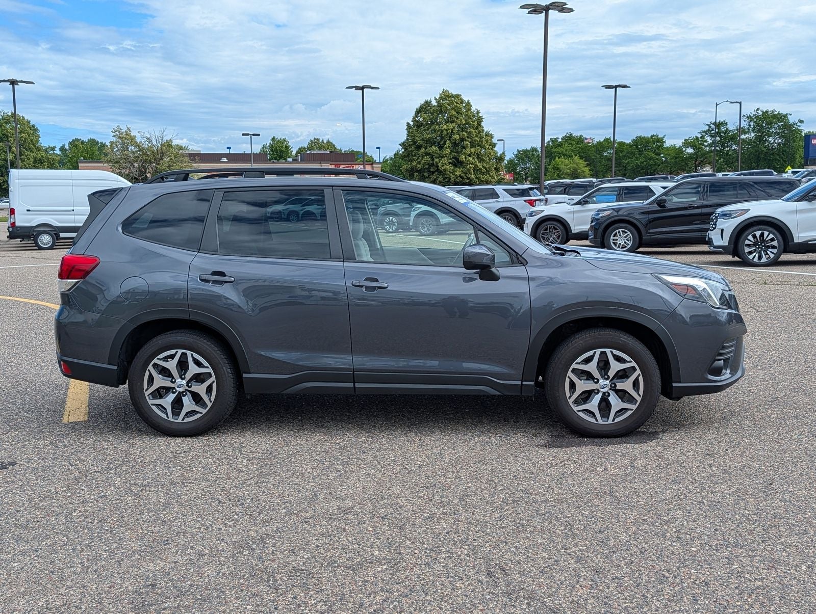 2024 Subaru Forester Premium