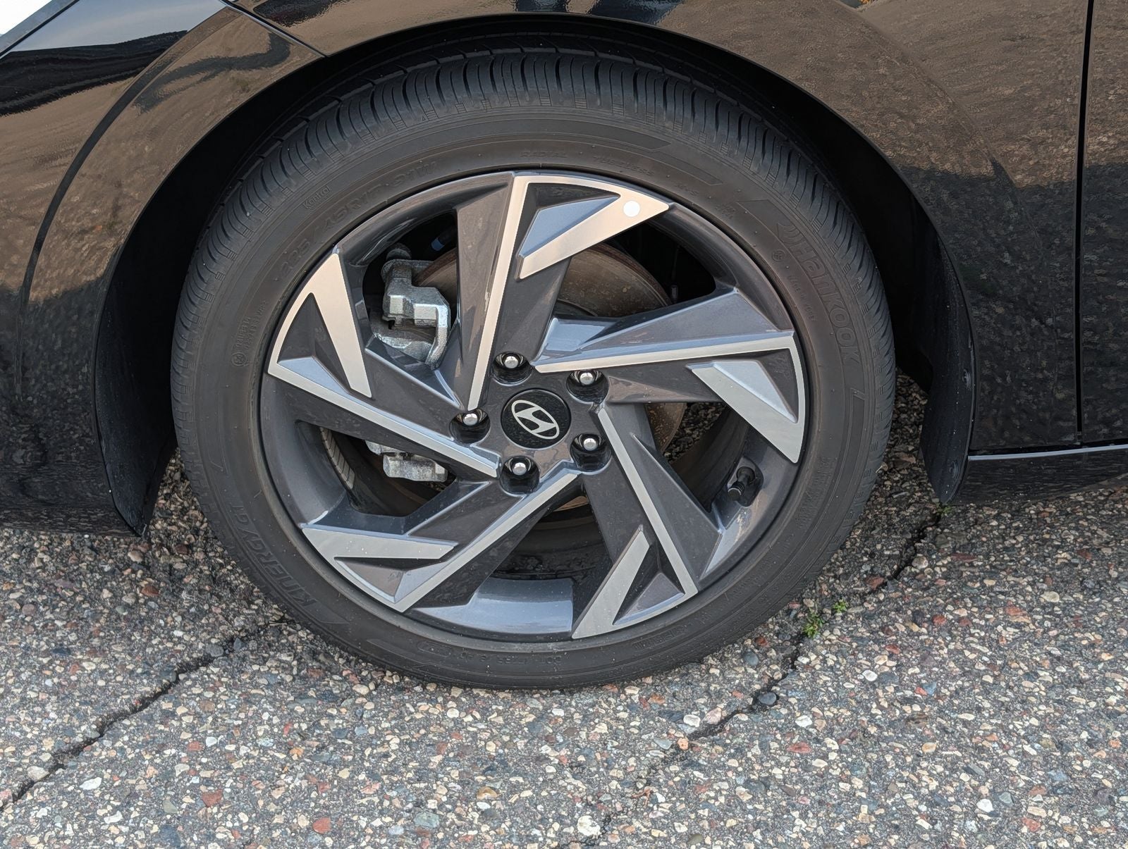 2024 Hyundai Elantra Hybrid Limited