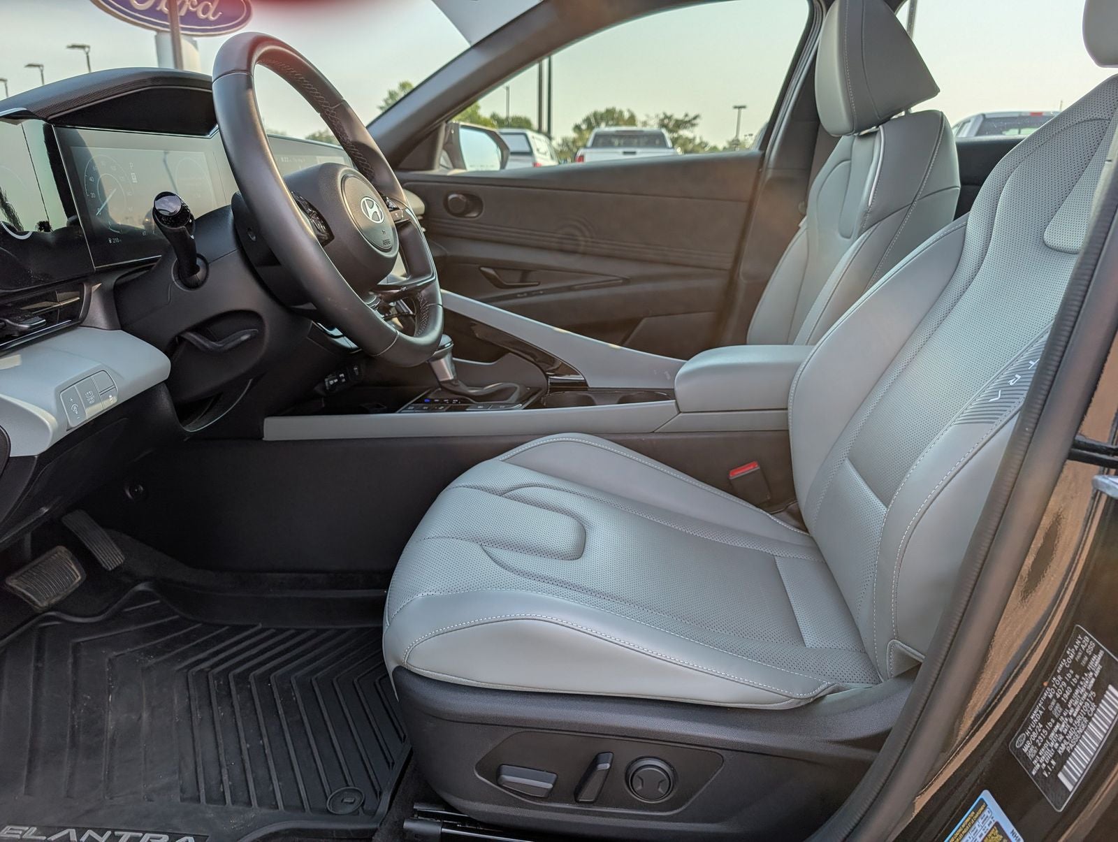 2024 Hyundai Elantra Hybrid Limited
