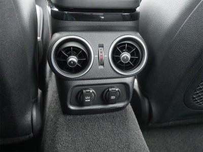 2023 Kia Stinger GT-Line