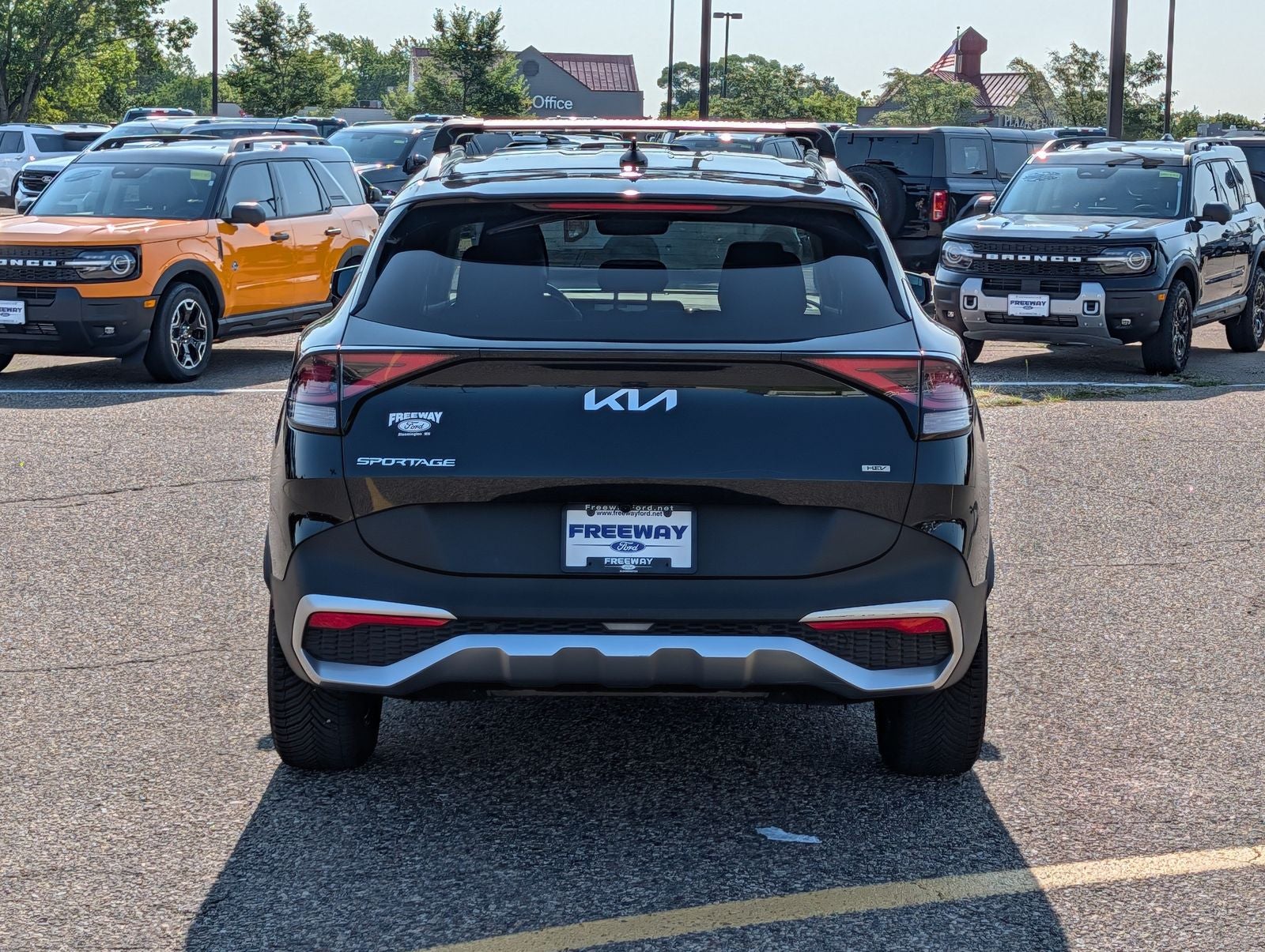 2023 Kia Sportage Hybrid EX