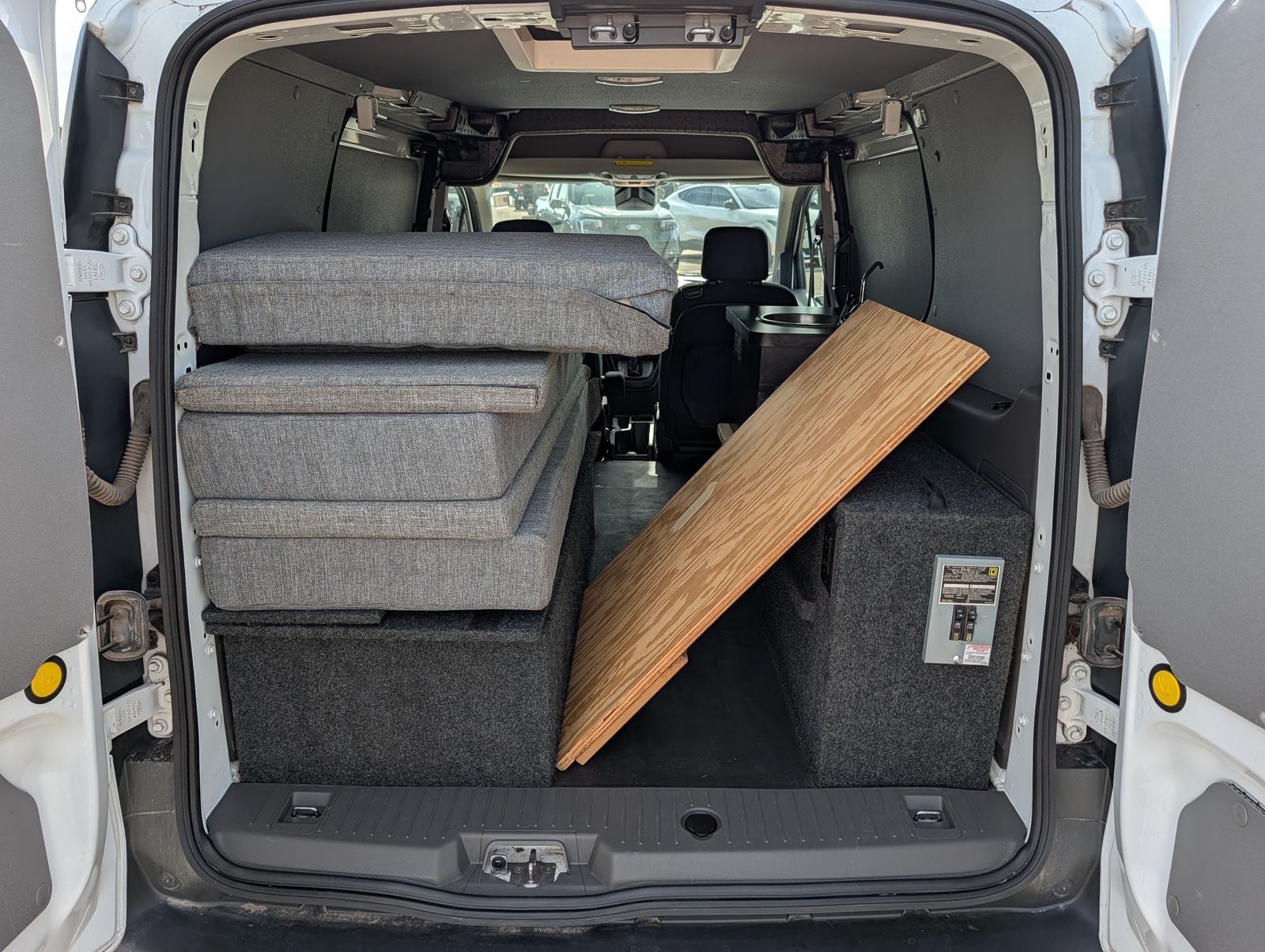 2020 Ford Transit Connect XL Camper