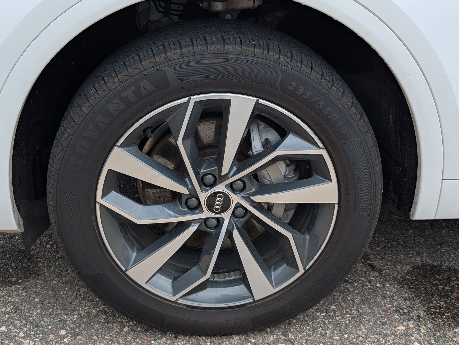2023 Audi Q5 45 S line Premium quattro