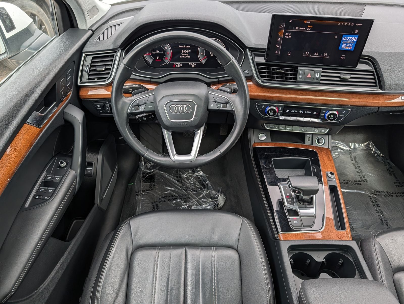 2023 Audi Q5 45 S line Premium quattro