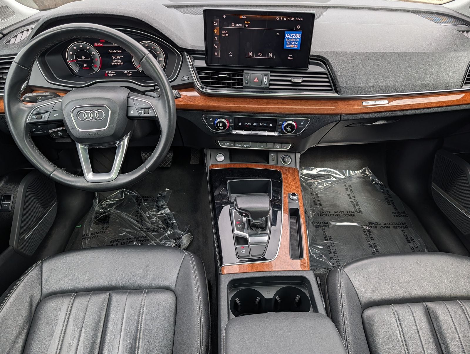 2023 Audi Q5 45 S line Premium quattro