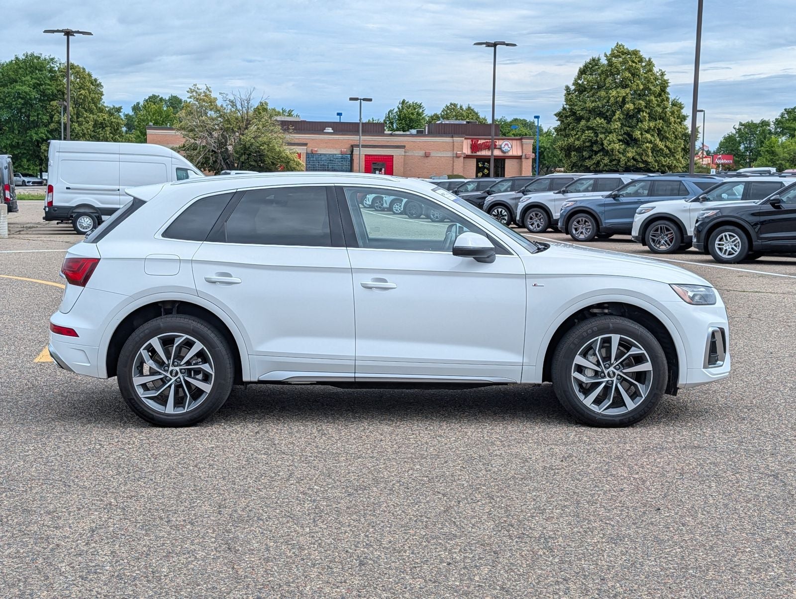 2023 Audi Q5 45 S line Premium quattro