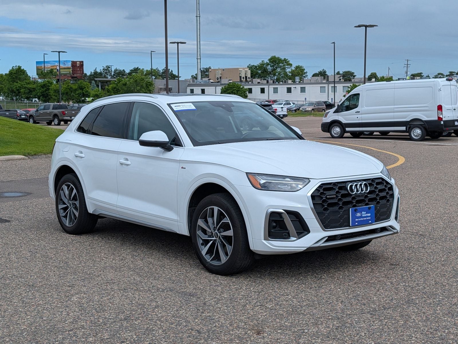 2023 Audi Q5 45 S line Premium quattro