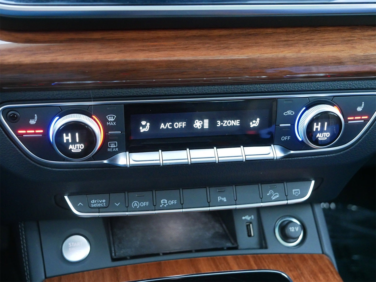 2023 Audi Q5 45 S line Premium quattro