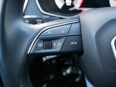 2023 Audi Q5 45 S line Premium quattro