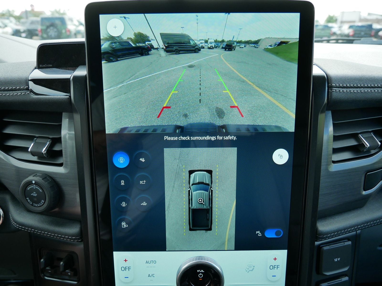 2025 Ford F-150 Lightning Flash™