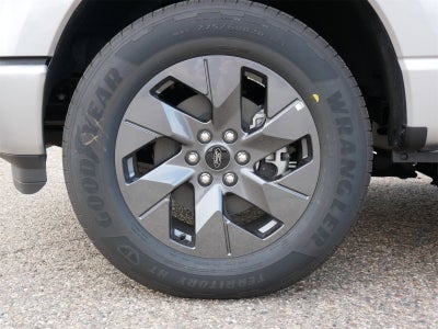 2025 Ford F-150 Lightning Flash™